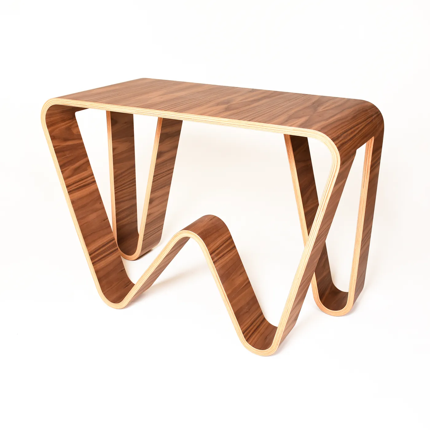 W Desk — bent wood Desk de Kino Guérin