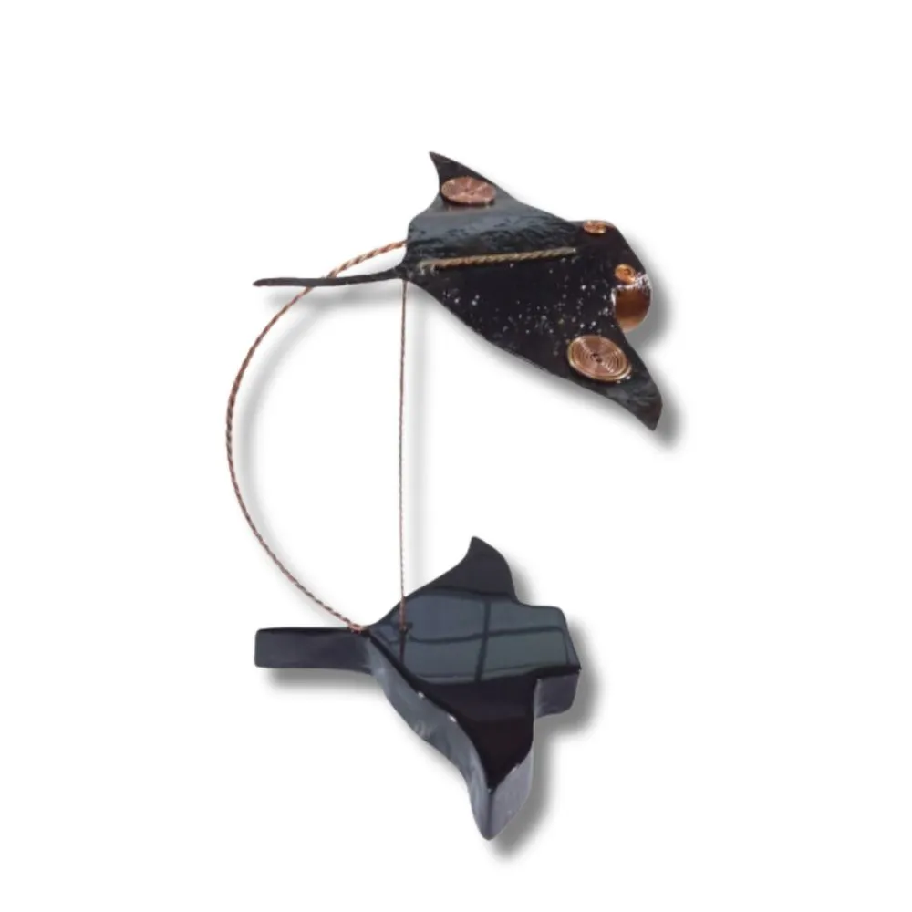 L’envol de la Manta — objet, bois et métal de Création Déco