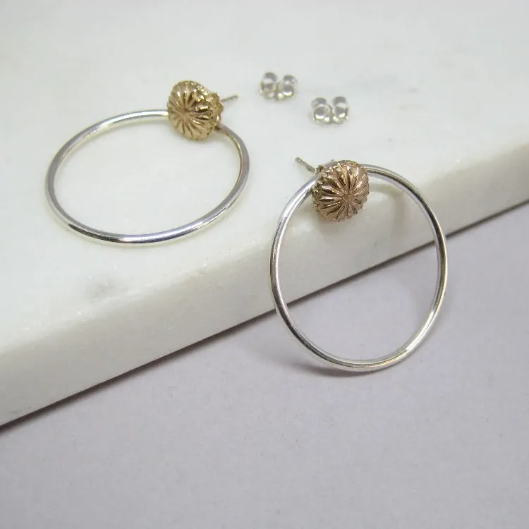Large Hoops & Daisy — boucles d’oreilles, argent sterling de Flesch — Esther Chabot