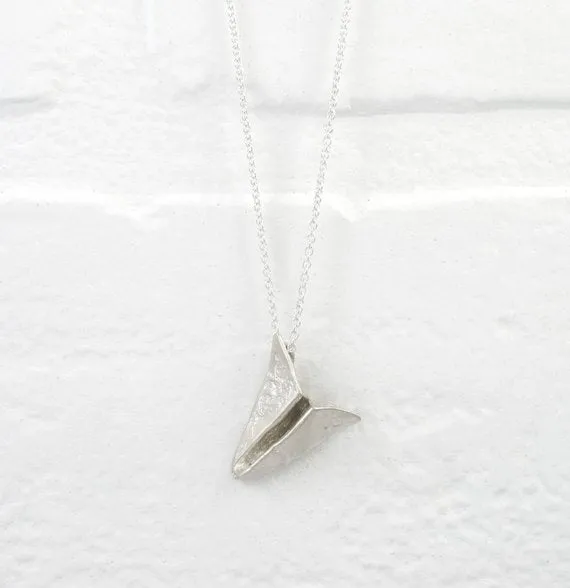 "Paper" Plane Necklace — collier, argent sterling de Flesch — Esther Chabot