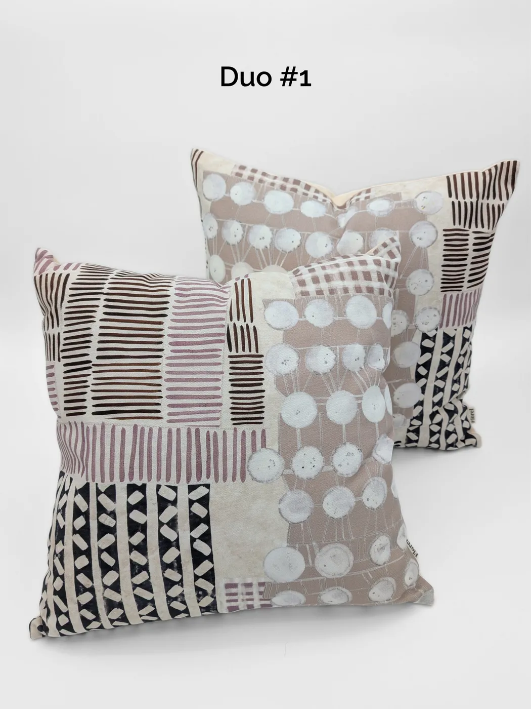 Duo de housses de coussin "Mawu" - 18"x18" — coussin, lin de Florel Studio