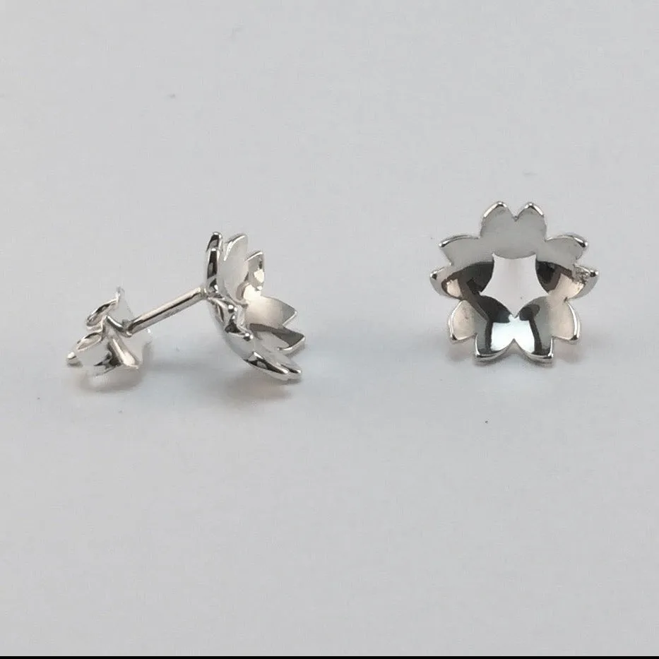 Boucles d'oreilles Sakura, fleurs de cerisier, argent sterling, bijou d'inspiration Japonaise. — boucles d’oreilles, argent sterling de Yonomori…
